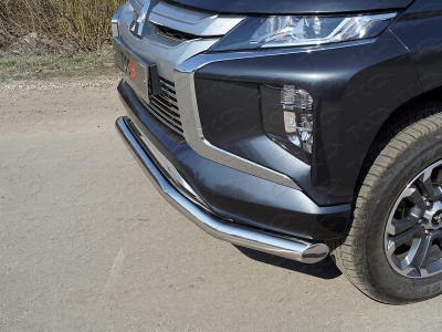 Защита переднего бампера волна 76 мм ТСС для Mitsubishi L200 2019-2021